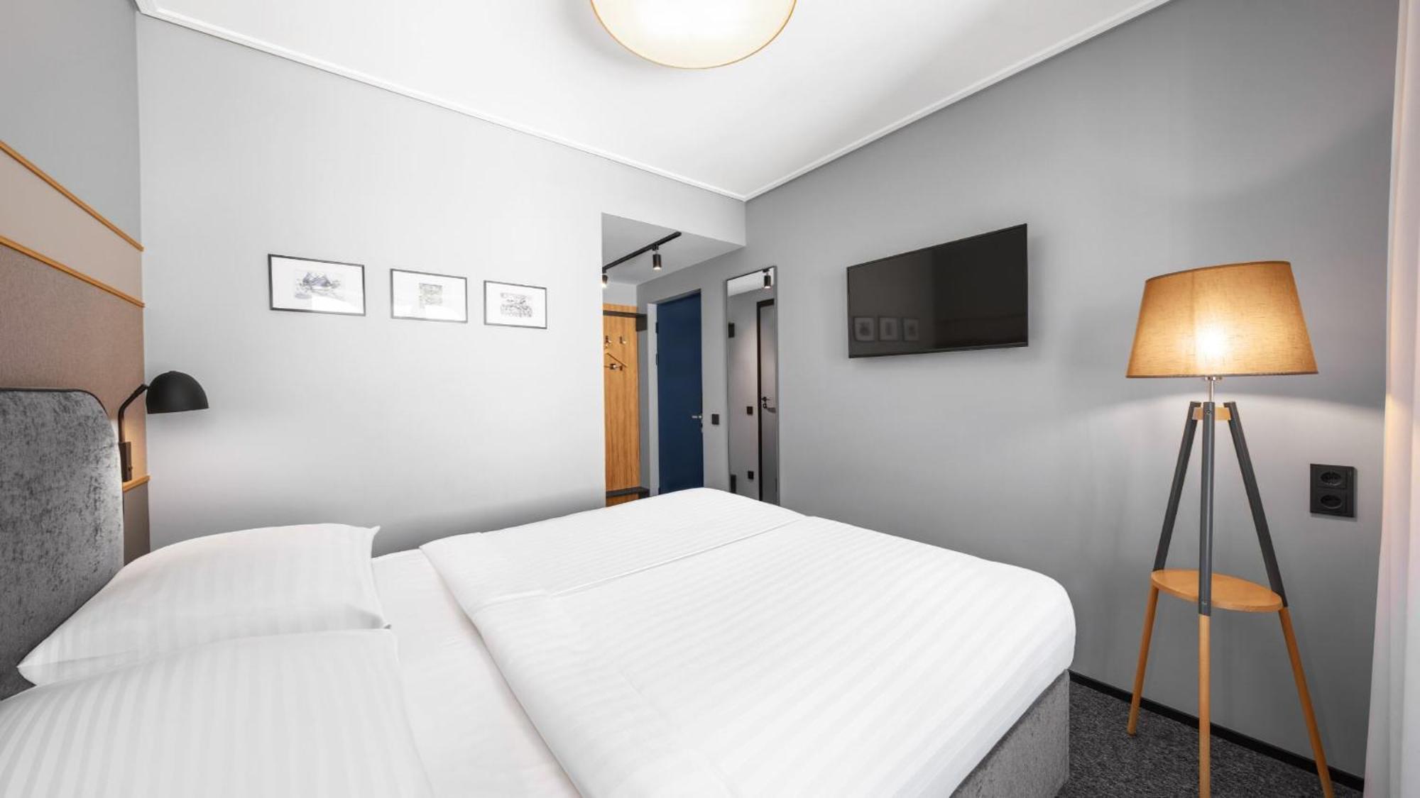Hotel Fonnental Design 4*