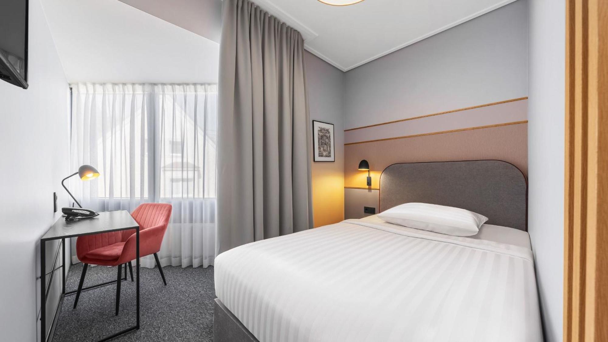 Fonnental Design Hotel